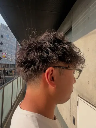 パーマ メンズ 荒井 海音のヘアスタイル