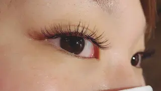 マツエク・マツパ ANNE梅田 GRACE店所属・ANNE chizuのマツエク・マツパデザイン