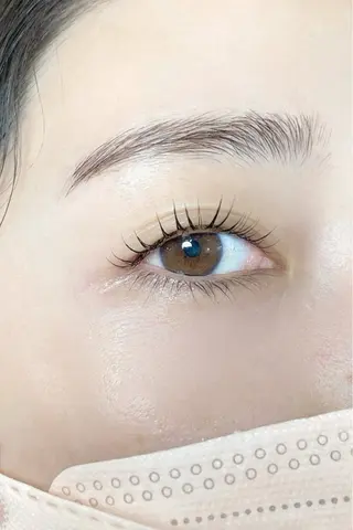 マツエク・マツパ PLAIN所属・PLAIN 吉田の眉毛・アイブロウイメージ