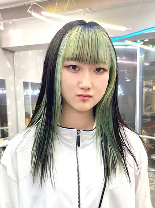 ミディアム カラー ヘアアレンジ レイヤーカットとハイ トーン/HIROKIのヘアスタイル