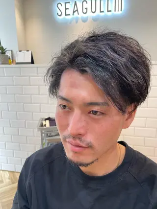 ショート カラー メンズ SEAGULLIII 本通店のヘアスタイル