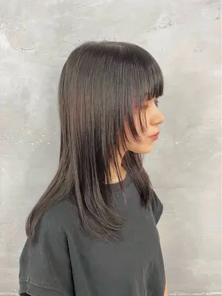 セミロング カラー ナカジマ ハルカのヘアスタイル