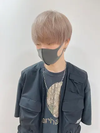 ショート カラー ハイトーン/ウルフ /レイヤー/坂野幸伸のヘアスタイル