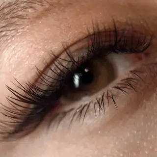 マツエク・マツパ 海外風まつげ眉毛 恵比寿｜masayoのマツエク・マツパデザイン