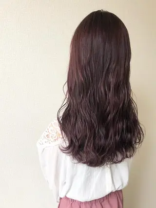 ロング カラー Hanna by W_SALONのヘアスタイル