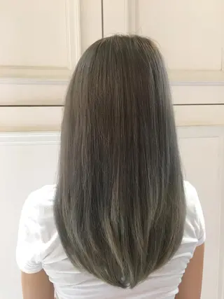 セミロング 田中 未澪のヘアスタイル