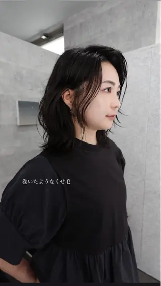 ミディアム 似合わせカット 岩滿のヘアスタイル
