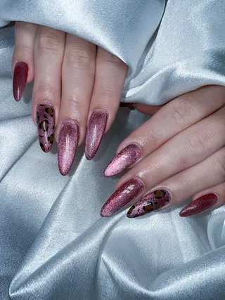 ネイル UniqueNail 長さだし専門店のネイルデザイン