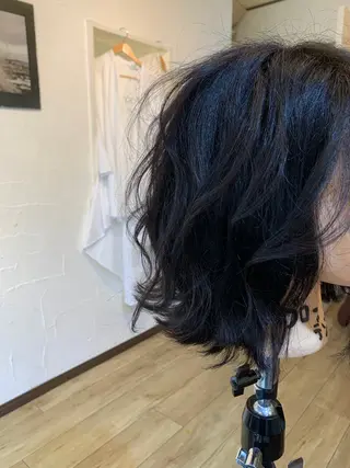 ミディアム ヘアアレンジ 長瀬遥姫❁⃘笹塚 インナーカラーのヘアスタイル