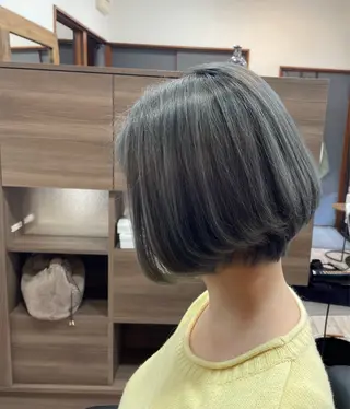 ショート U Kのヘアスタイル