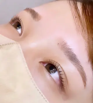 アイブロウ eyelly🌿 nanaのマツエク・マツパデザイン