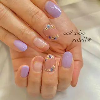 ネイル 粟津 美紀のネイルデザイン