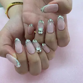 ネイル 五十嵐 美智のネイルデザイン