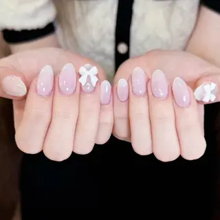 ネイル yu ri 🌹のネイルデザイン