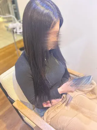 ロング 尾崎 恭子のヘアスタイル
