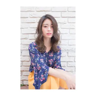 セミロング カラー アオガミ （前髪顔周りカット）のヘアスタイル