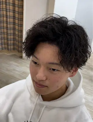 ショート パーマ メンズ Utata  literie所属・嵯峨 大地／パーマ／ ハード系／特殊系のヘアスタイル