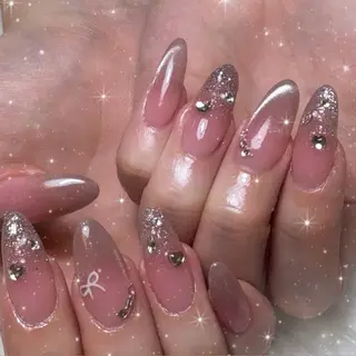 ネイル LUANA所属・LUANA ジュリのネイルデザイン