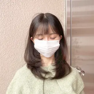 ミディアム ヘアアレンジ SALOWIN 新宿三丁目EAST所属・韓国レイヤー🇰🇷 layercut✂️のヘアスタイル