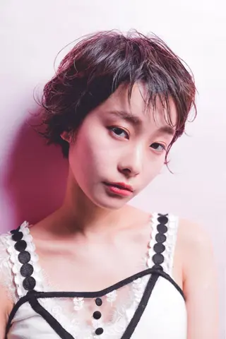 ショート GO TODAY SHAIR SALON 梅田NU茶屋町店所属・田中成美/レイヤー カット/透明感カラーのヘアスタイル
