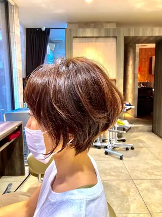 ショート カラー 駒田 拳児のヘアスタイル