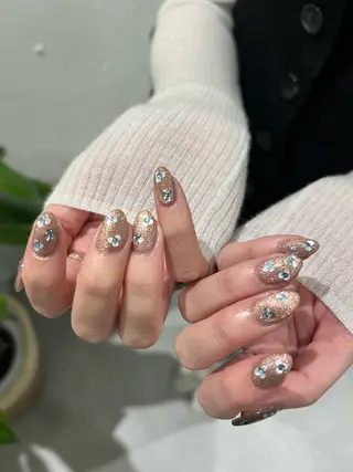 ネイル GO TODAY SHARE SALON 新宿Gratia店所属・RURU nailのネイルデザイン