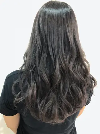 セミロング カラー 服部 樹季のヘアスタイル