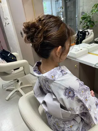 ミディアム ヘアアレンジ Lemupu所属・坂本 沙也加のヘアスタイル