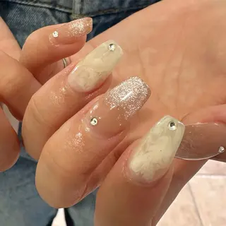 ネイル 佐藤 穂乃香のネイルデザイン