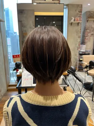 ショート 顔まわりカット 前髪カット安井楽人のヘアスタイル