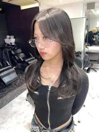 ロング TENSHO ハイトーンレイヤーのヘアスタイル