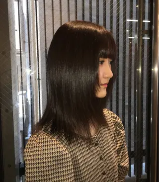 ショート カラー KAAI ㅤのヘアスタイル