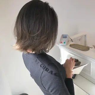 ショート ＨＩ ROのヘアスタイル