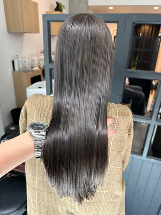 ロング ✨透明感カラー 恵比寿HAYATO✨のヘアスタイル