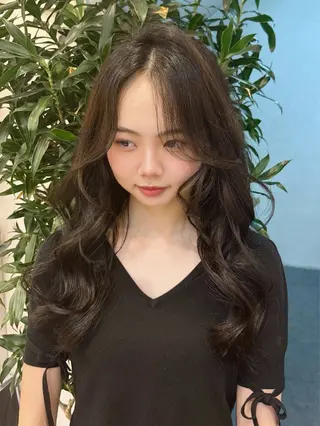 ロング ＫＡＮＡ/京都烏丸 🎀🫧のヘアスタイル