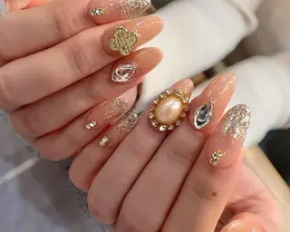 ロング ネイル Nail&Eye lashレクランのネイルデザイン