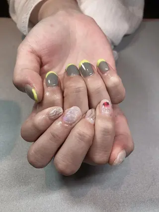 ネイル iiloo aromaworksのネイルデザイン