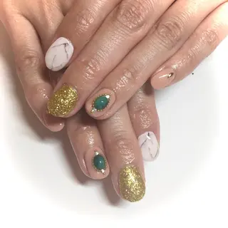 ネイル 近藤 美春のネイルデザイン