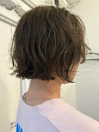 ショート ✴︎UNU ✴︎モエカのヘアスタイル