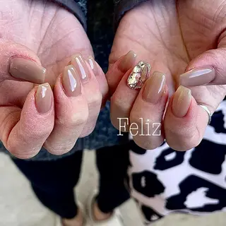 ネイル Feliz所属・Feliz 楽しいネイルサロンのネイルデザイン