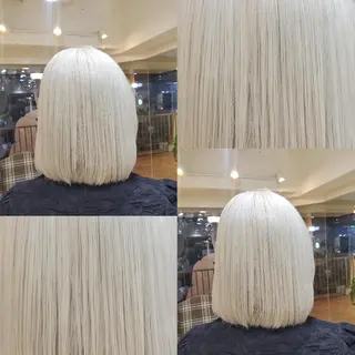 ミディアム ツヤ髪✨縮毛矯正 ハイトーンカラーのヘアスタイル