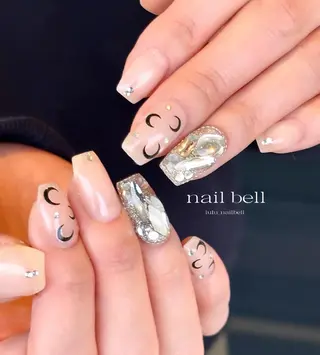 ネイル 大人可愛いネイル🎗 Hinaのネイルデザイン