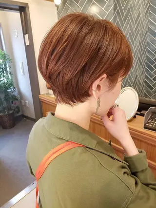 ショート くどうももか 浦和　ショート　ボブのヘアスタイル