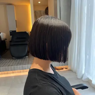 ショート ナミ🩶暗髪/暖色 ❤️/透明感/縮毛のヘアスタイル