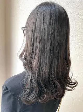 セミロング カラー 沢田 瞳のヘアスタイル