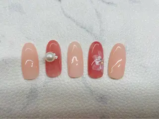 ネイル AYA Reginaのネイルデザイン