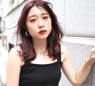 セミロング カラー ヘアアレンジ ⭐️𝑭𝑰𝑳𝑴𝑶𝑹𝑴𝑨𝑳𝑬⭐️【フィルモルメール】所属・トレンドヘア🩶 艶髪🩶yoshiのヘアスタイル