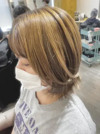 カラー セミロング 嶋村夏実🌼レイヤー 🌸白髪ぼかしのヘアスタイル