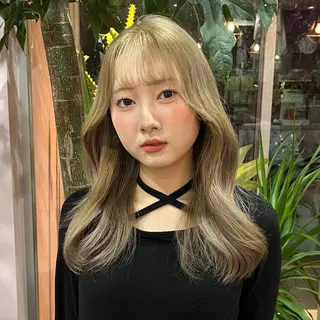 セミロング カラー カラー/韓国レイヤー /ブリーチ/hinaのヘアスタイル
