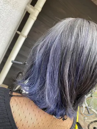 ミディアム サイトウ ナツキのヘアスタイル